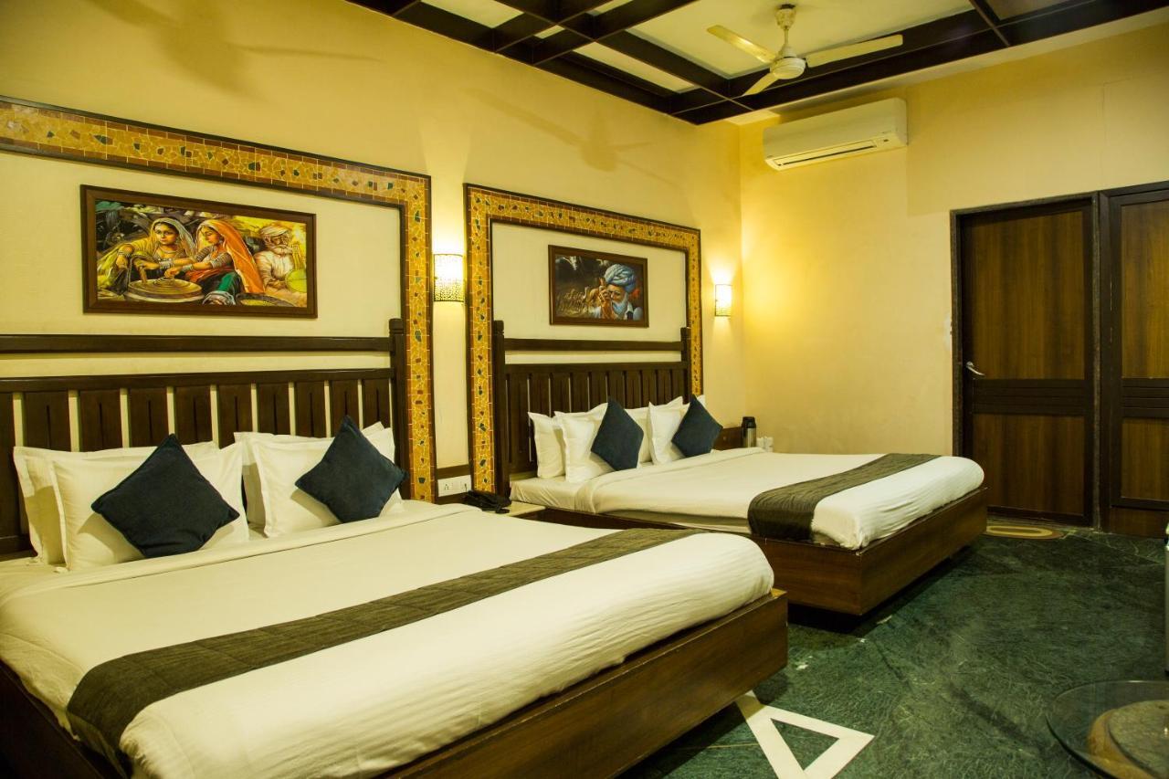 Hotel Mount Regency Mount Abu Exterior foto